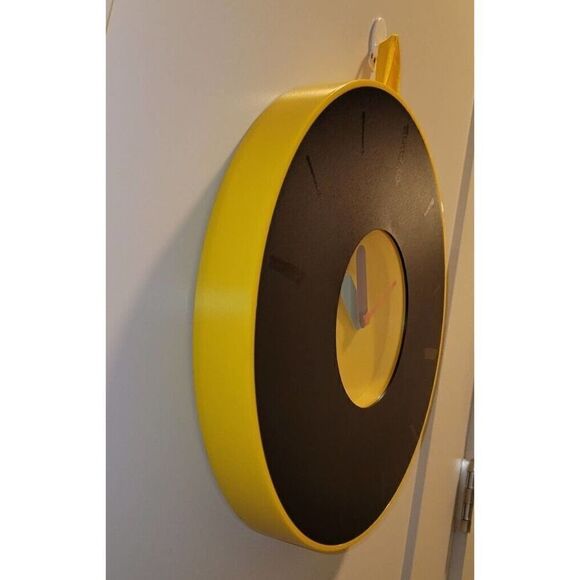 1990s Pladdra Yellow and Black Plastic Wall Clock Chenyi Ke for IKEA Y2K Retro - Picture 3 of 10